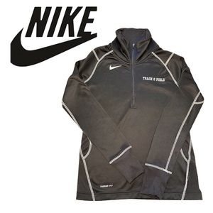 Nike Therma-Fit Track & Field Long Sleeve Top. Size Small.